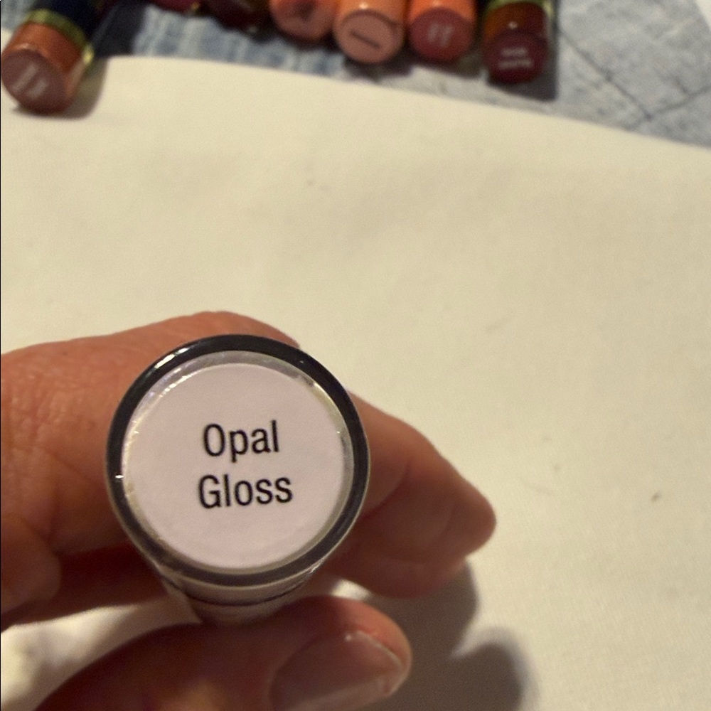 SeneGence LipSense Moisturizing Gloss opal